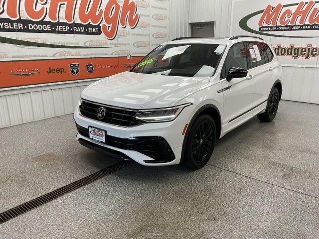 2022 Volkswagen Tiguan 2.0T SE R-Line Black