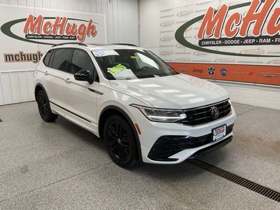 2022 Volkswagen Tiguan 2.0T SE R-Line Black