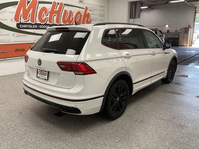 2022 Volkswagen Tiguan 2.0T SE R-Line Black