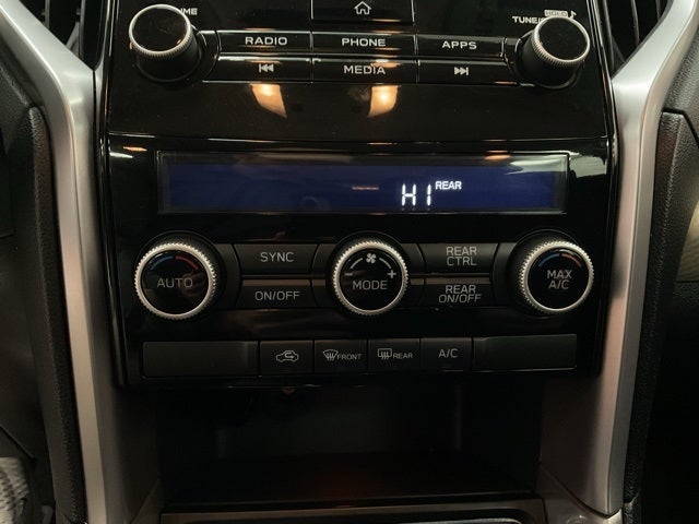 2022 Subaru Ascent Base