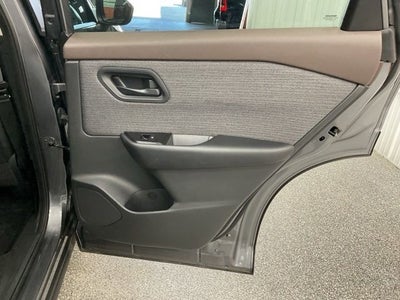 2023 Nissan Rogue S FWD