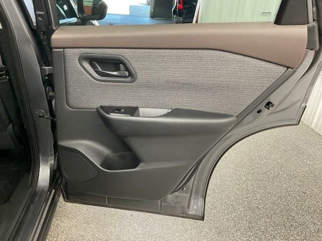 2023 Nissan Rogue S FWD