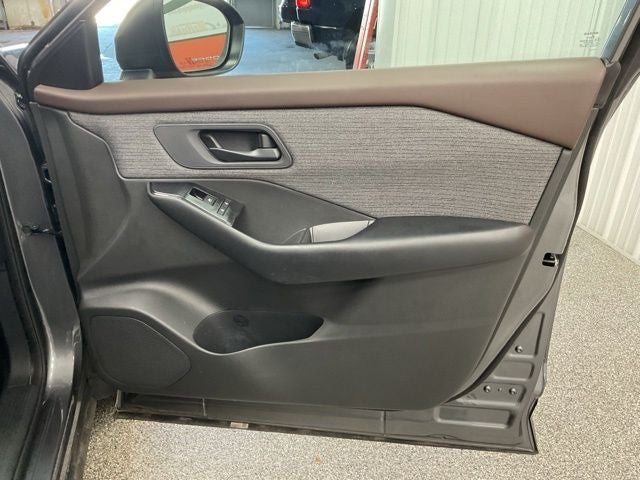 2023 Nissan Rogue S FWD