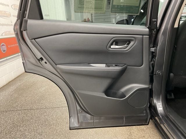 2025 Nissan Rogue SV Intelligent AWD