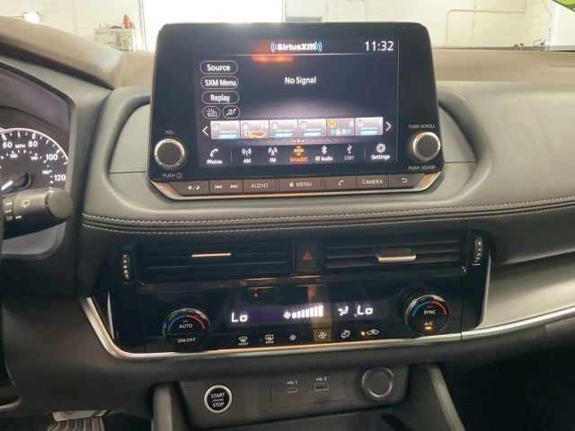 2022 Nissan Rogue SV Intelligent AWD