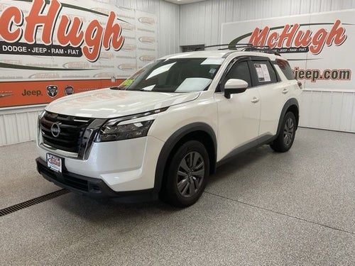 2024 Nissan Pathfinder SV 4WD