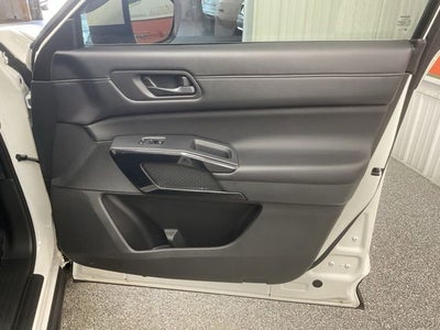 2024 Nissan Pathfinder SV 4WD