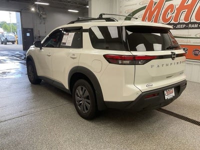 2024 Nissan Pathfinder SV 4WD
