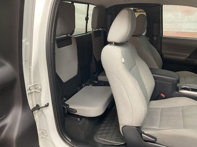 2018 Toyota Tacoma SR