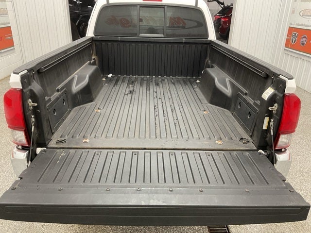 2018 Toyota Tacoma SR