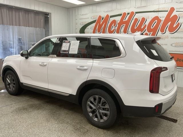 2023 Kia Telluride LX