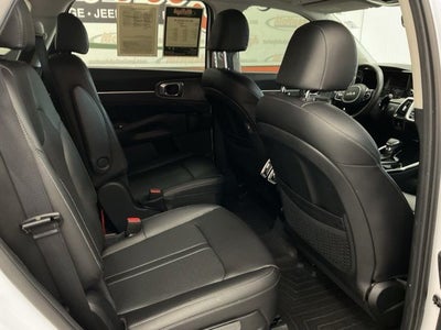 2022 Kia Sorento SX