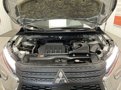 2025 Mitsubishi Eclipse Cross Base