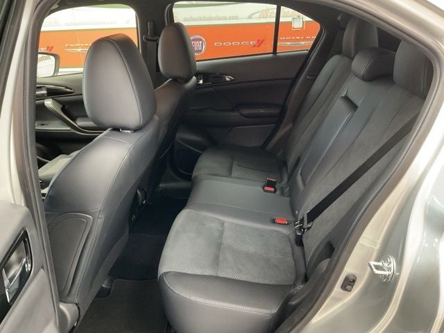 2025 Mitsubishi Eclipse Cross Base