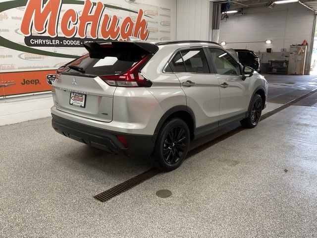 2025 Mitsubishi Eclipse Cross Base