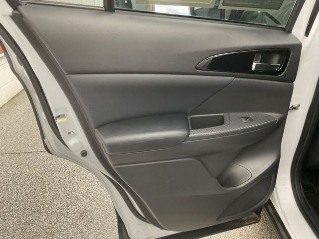 2023 Mitsubishi Eclipse Cross Base