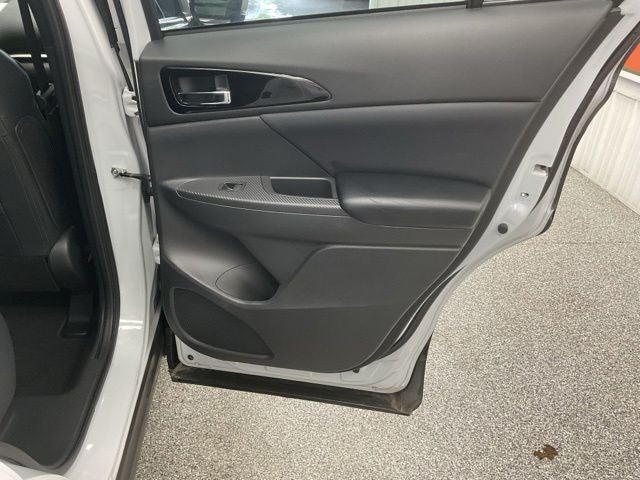 2023 Mitsubishi Eclipse Cross Base