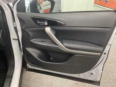 2023 Mitsubishi Eclipse Cross Base