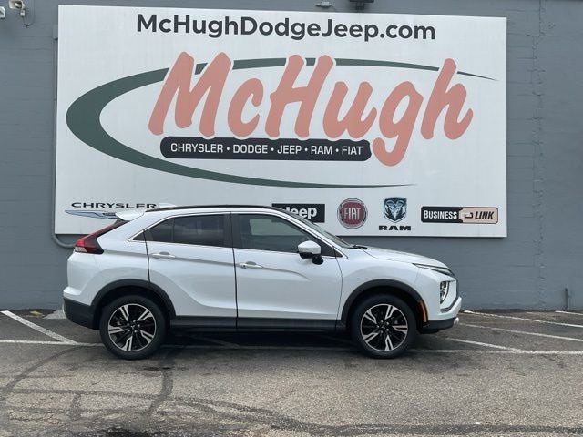 2023 Mitsubishi Eclipse Cross Base