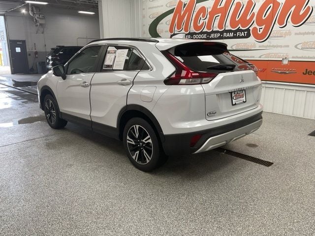 2023 Mitsubishi Eclipse Cross Base
