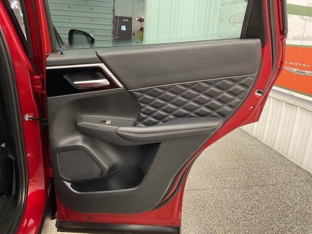 2022 Mitsubishi Outlander SEL Special Edition 2WD