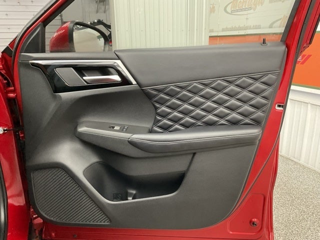 2022 Mitsubishi Outlander SEL Special Edition 2WD