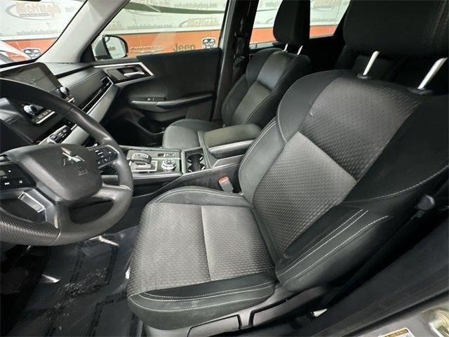 2022 Mitsubishi Outlander ES 2.5 S-AWC