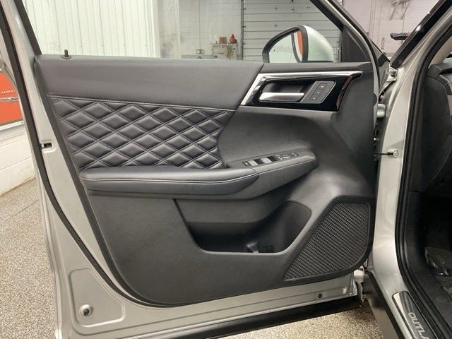 2023 Mitsubishi Outlander SEL 2.5 S-AWC