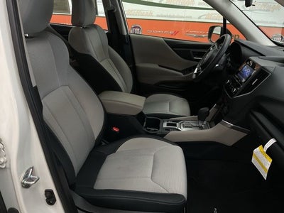2023 Subaru Forester Base