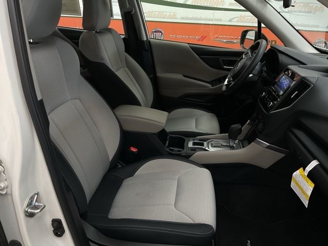 2023 Subaru Forester Base