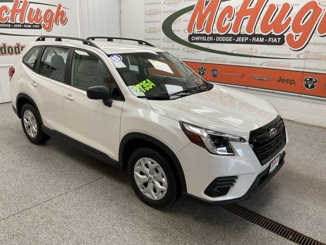 2023 Subaru Forester Base