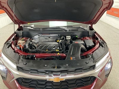 2024 Chevrolet Trax FWD LT