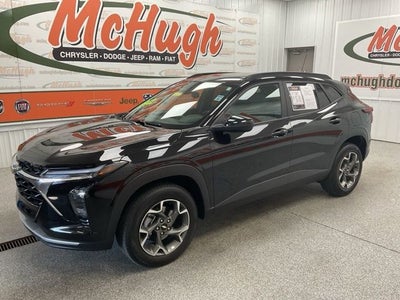 2025 Chevrolet Trax FWD LT