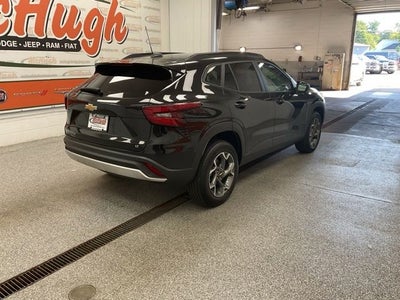 2025 Chevrolet Trax FWD LT