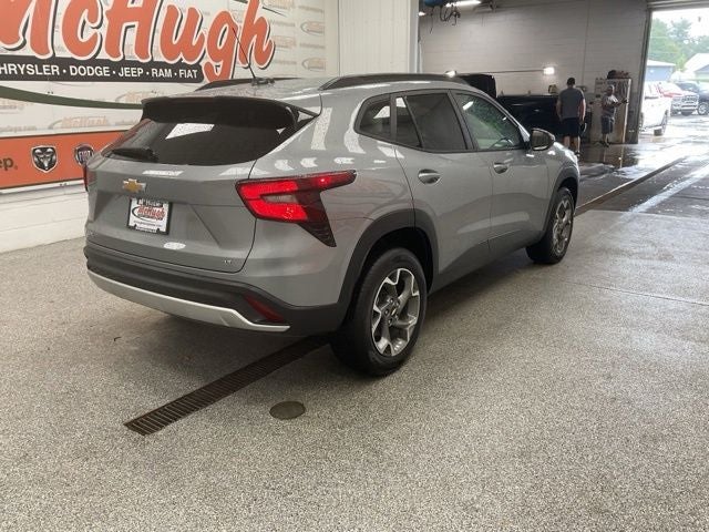 2025 Chevrolet Trax FWD LT