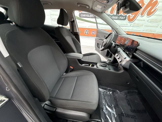 2025 Hyundai Kona SE