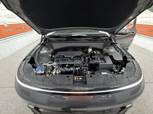 2025 Hyundai Kona SE