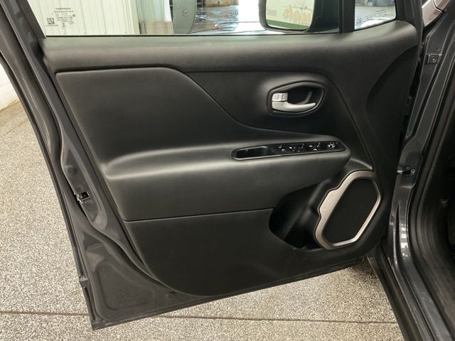 2023 Jeep Renegade Latitude 4x4