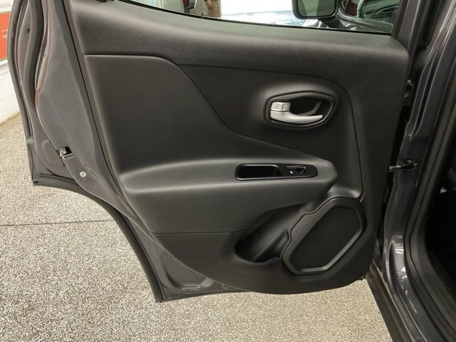 2023 Jeep Renegade Latitude 4x4