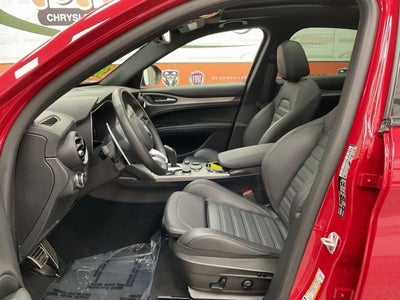 2025 Alfa Romeo Stelvio Sprint AWD