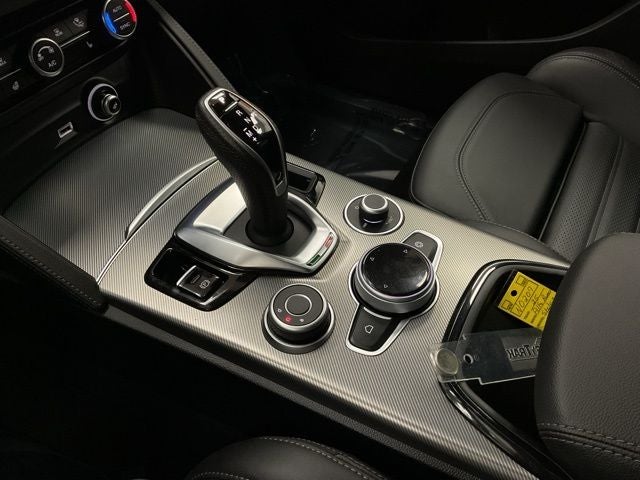 2025 Alfa Romeo Stelvio Sprint AWD